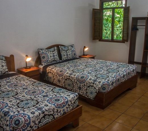 Laguna Lodge