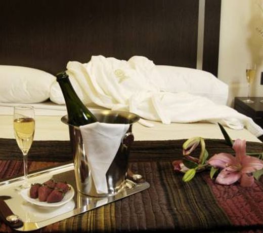 Land Plaza Hotel