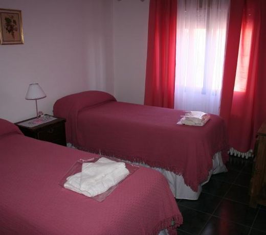LOS PINOS HOTEL
