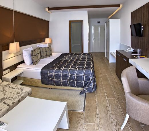 Luna Beach Hotel - Half Board & All Inclusive