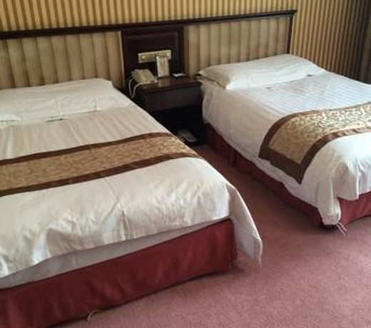 Longmen Grand Hotel