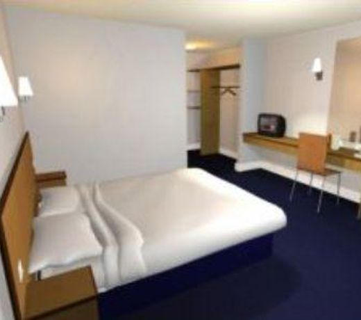 TRAVELODGE STEVENAGE