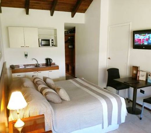 Pinares del Cerro Resort & Suites