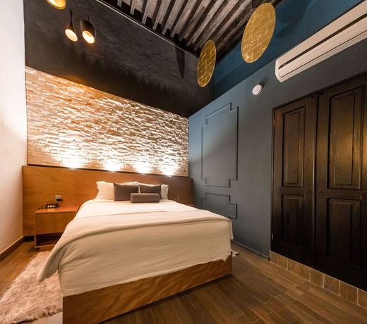 MesÃ³n de Santa Rosa Luxury Hotel