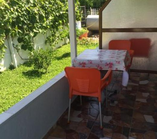 Eraldo Brahimi Apartaments