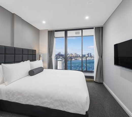 Meriton Suites North Sydney