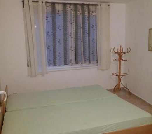 Dobrotitsa Apartments