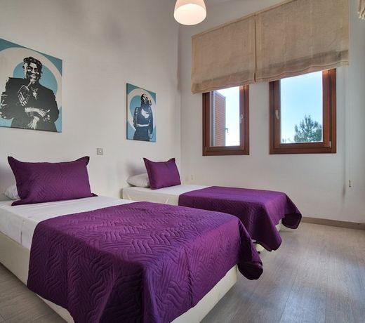 Beautiful 2 Bedroom Villa Proteus HG29 with private pool and pretty golf course views, Short walk to resort village square on Aphrodite Hills