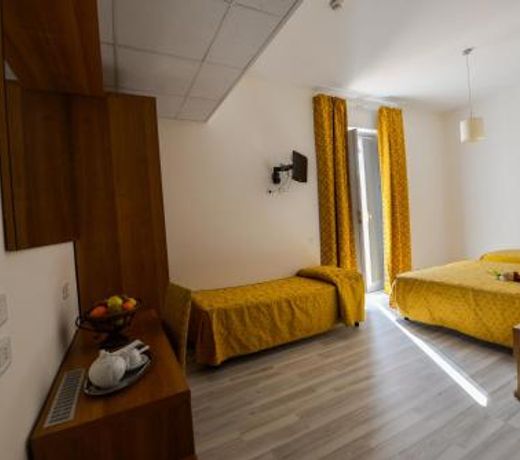 Hotel Castel Miramonti