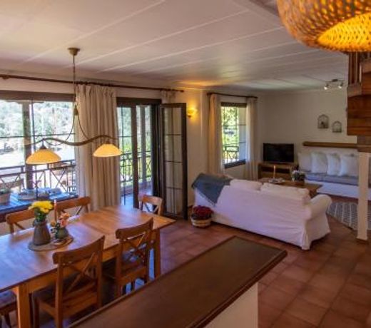 Jasmin Apartments