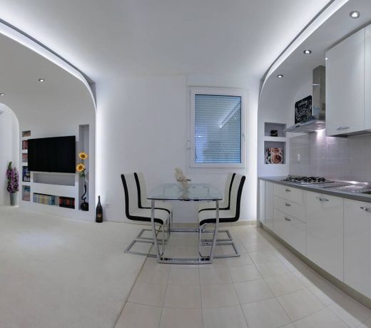 Panorama Split Penthouse