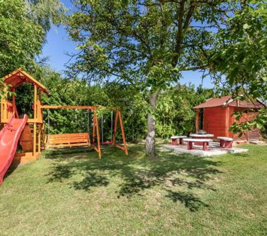 Holiday Home Sunny