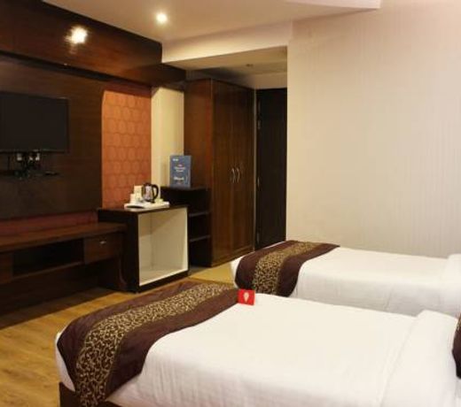 OYO 3760 Hotel Elysee