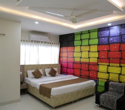 OYO 8997 Angeethi Hotel