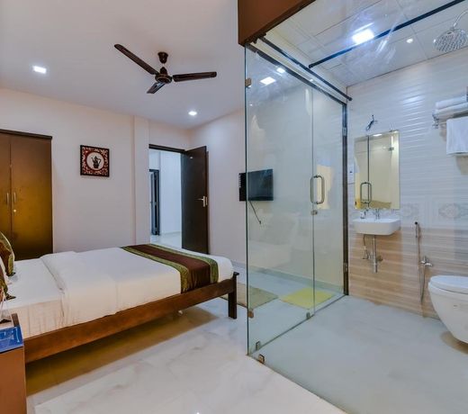 OYO 5012 Lake View Residency