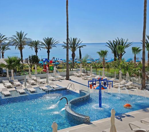Nelia Beach Hotel & Spa