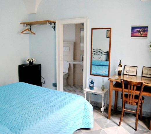 DF bed and breakfast