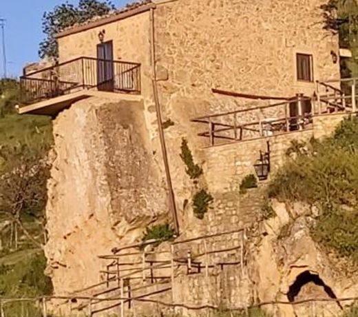 La Casa Sulla roccia