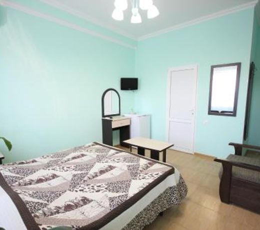 Karolina Guest House