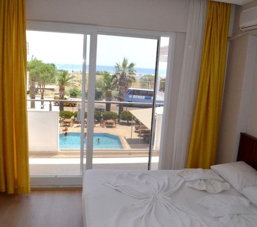 Mulka Hotel