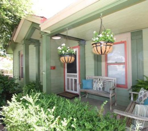 Agape Front Cottage