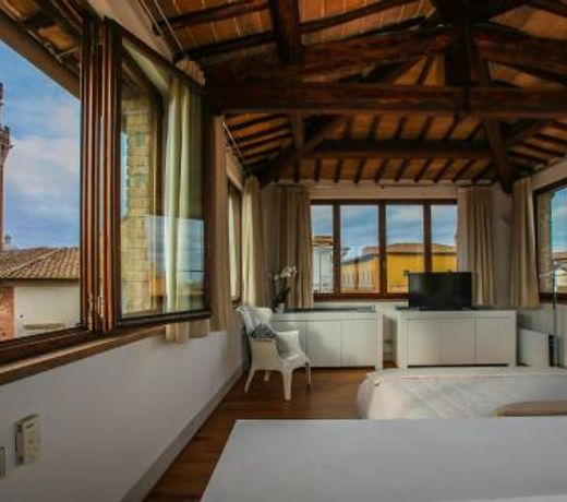 B&B Le Logge Luxury Rooms