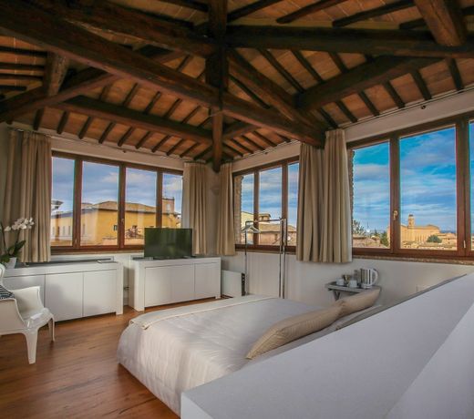 B&B Le Logge Luxury Rooms