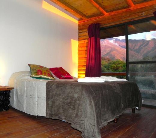 Tierra Sagrada Eco Lodge