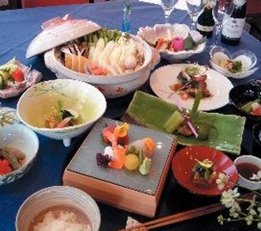 Plaza Hotel Sanrokuso Bekkan Shikisai