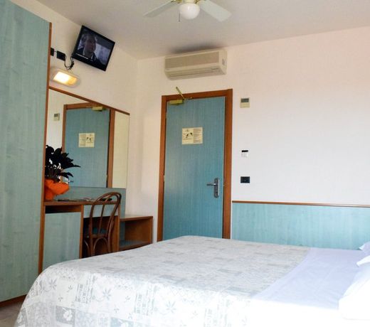Hotel Astor