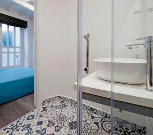 Room Marinata