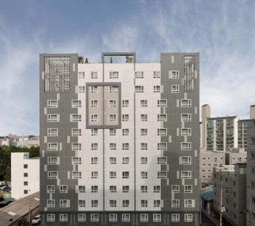 TOV Hotel & Residence