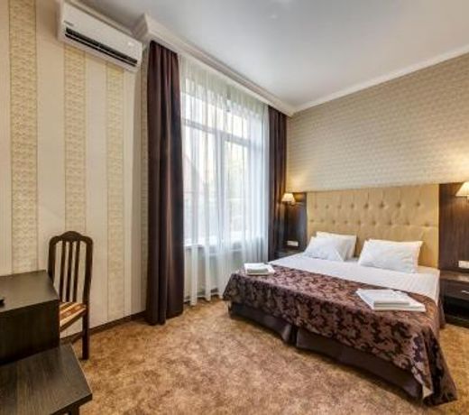 Oscar Hotel