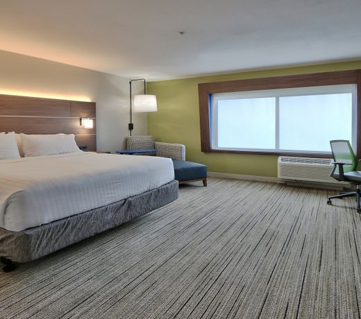 Holiday Inn Express & Suites Broomfield, an IHG Hotel