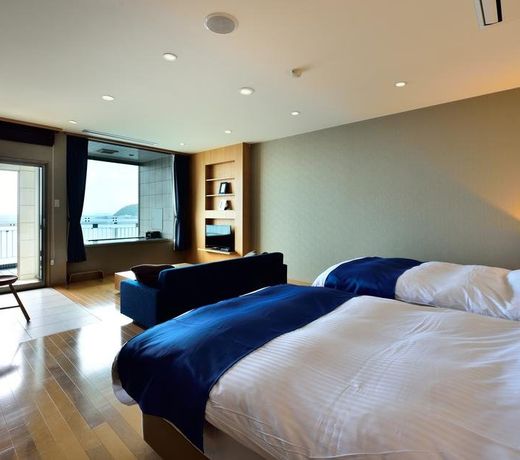Auberge Fontaine Bleau Atami