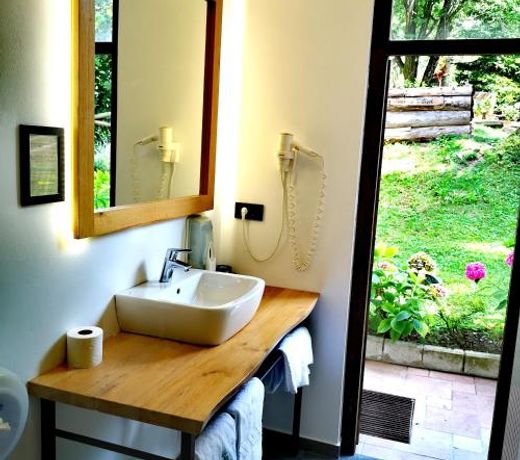 Ribno Alpine Glamping