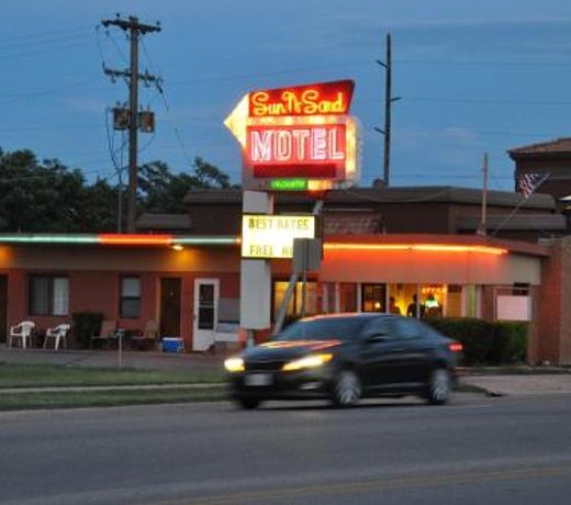 Sun -N- Sand Motel