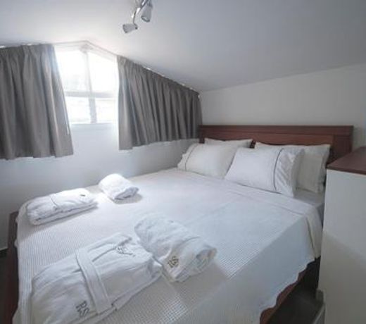 Boutique Apartment "Facing the Sea"