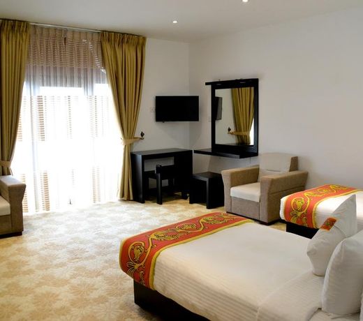 The Royal Kandyan