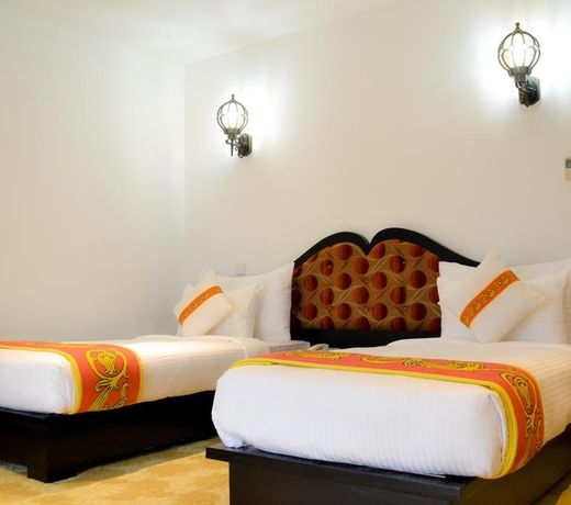 The Royal Kandyan