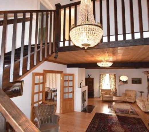 Stunning home in Tidaholm with 5 Bedrooms, Sauna and WiFi