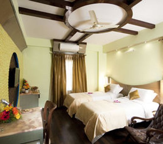 Grandeur Luxury Suites
