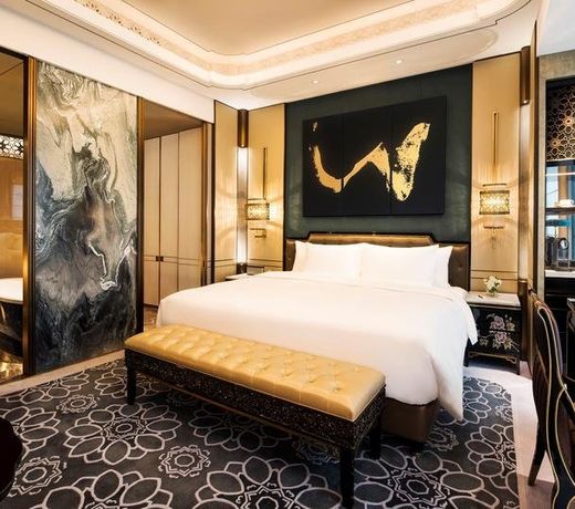 Wanda Reign Chengdu