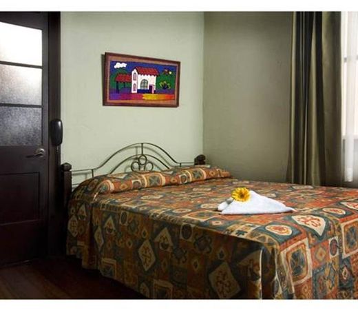 ALAJUELA CITY Hotel & Guest House