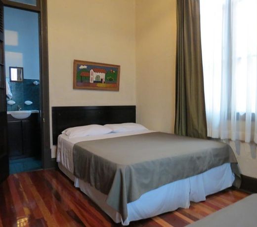 ALAJUELA CITY Hotel & Guest House