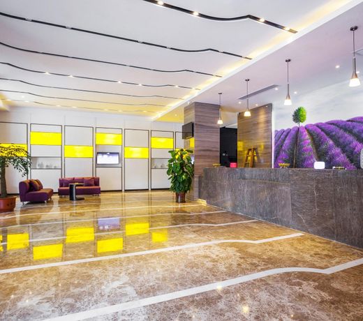 Lavande Hotels Ganzhou Golden Plaza