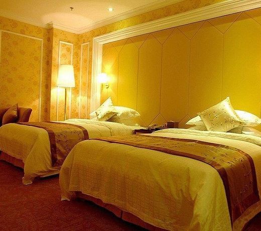 Fuye Holiday Hotel