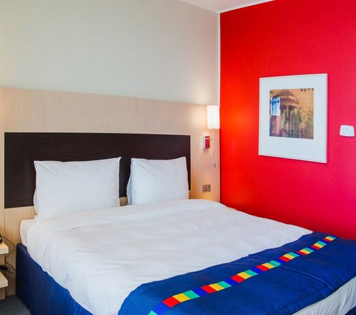 Cosmos Novosibirsk Hotel