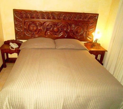Apart Hotel Plaza Colonial
