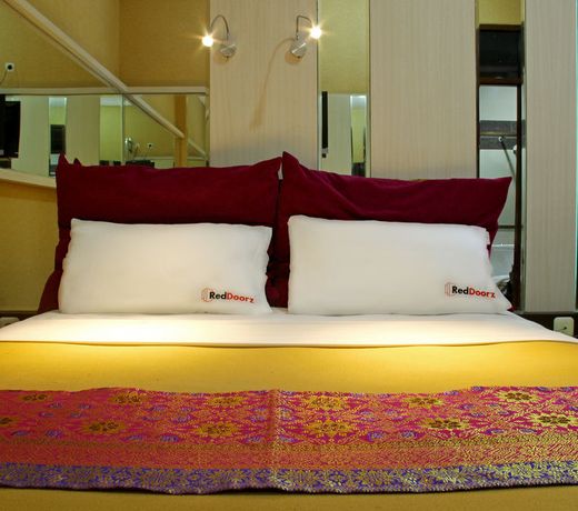 Latief Inn Hotel by Reddoorz
